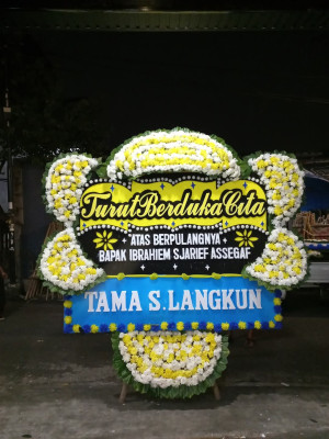 Papan Bunga Duka di Bantarpanjang